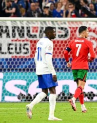 百家乐规则-【欧洲杯】法国点球5比3葡萄牙，5场运动战0球进四强